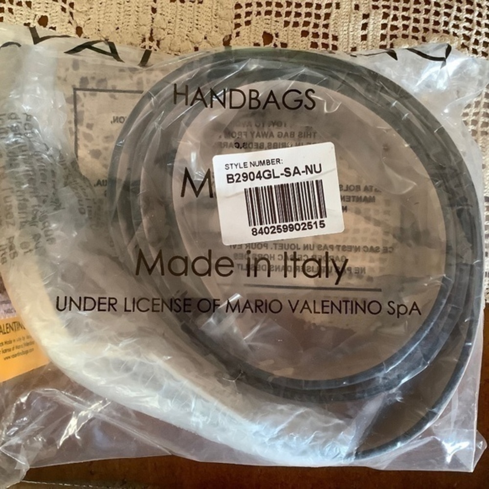 SOLD VALENTINO AUTHENTIC NEW WTAG MARIO VALENTINO GIUSY MONOGRAM LEATHER NUDE - Picture 9 of 10